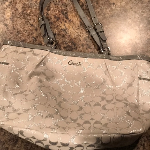 💵💵PRICE DROP!! 💵💵 - Picture 3 of 6